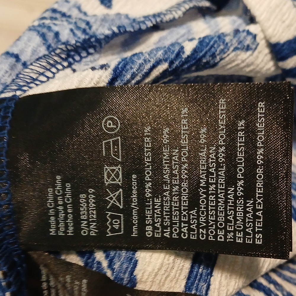 NWOT Blue Floral Dress - Picture 5 of 5